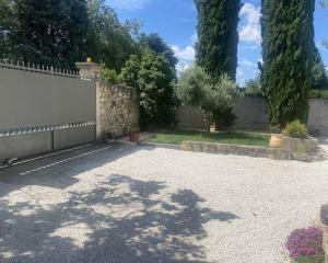 Villas Mas avec piscine entre Alpilles et Luberon : photos des chambres
