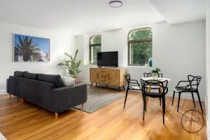 Beautiful Bond - Wi-Fi included - No Extra Fees - Stockton