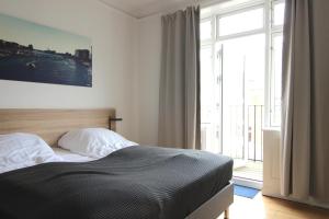 2-BR w a balcony in Frederiksberg C - 189