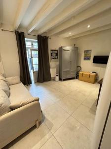 Appartements Le nid douillet Terrasse La Roquette Arles : photos des chambres