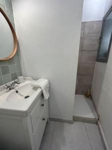 Appartements Le nid douillet Terrasse La Roquette Arles : photos des chambres