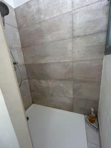 Appartements Le nid douillet Terrasse La Roquette Arles : photos des chambres