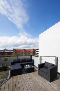 2-BR penthouse with private terrace - 1