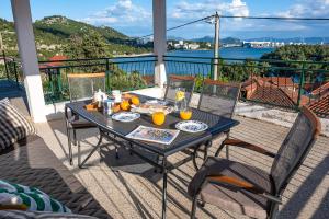 Apartment Sea View 2 