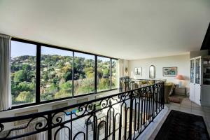 Appartements Semiramis at Villa Laurie - Happy Rentals : photos des chambres
