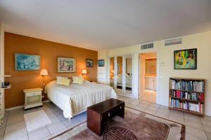 Appartements Semiramis at Villa Laurie - Happy Rentals : photos des chambres