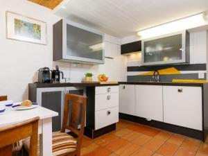 Apartment Villaggio Sureggio A4 mit TicinoTicket by Interhome