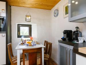 Apartment Villaggio Sureggio A4 mit TicinoTicket by Interhome