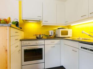 Apartment Villaggio Sureggio A7 mit TicinoTicket by Interhome