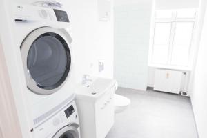 Lovely 2-BR with a large balcony in Nørrebro - 66