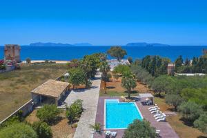 Villa Maraus by PosarelliVillas