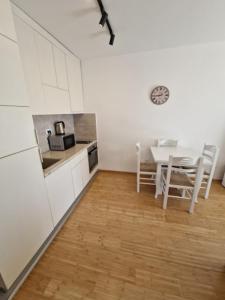 Sea view apartments 809