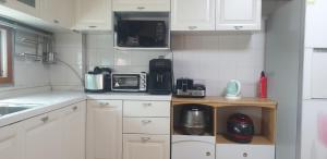 The Dream House with rooftop BBQ