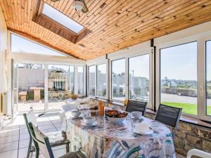 Maisons de vacances Holiday Home Blaues Meer by Interhome : photos des chambres