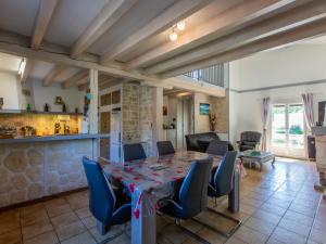 Maisons de vacances Holiday Home Labenne Ocean by Interhome : photos des chambres