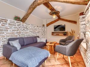 Holiday Home Narcis by Interhome