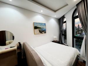 Phòng Superior giường đôi lớn (Superior Queen Room)