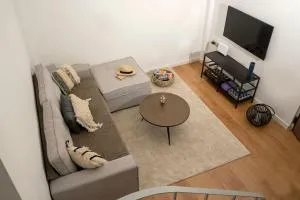 Cozy Nest Koukaki - Pireus