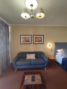 Blue Views Classic @ Brookes Hill Suites