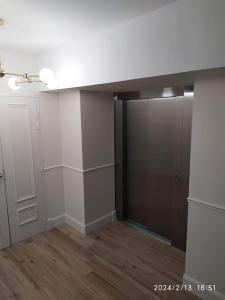Appartements Grand T2 de charme, confort 3*, face aux Thermes. : photos des chambres