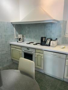 Appartements Surplombant le port de Beaulieu sur mer : photos des chambres