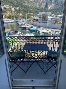 Appartements Surplombant le port de Beaulieu sur mer : photos des chambres