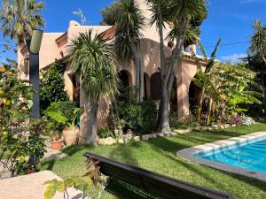 Villa tennis park with air conditionner