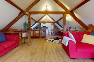 West Hollowcombe Farm Cottages - full site
