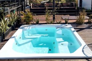 Departamento con vista panorámica frente a termas