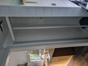 Glamping Hut - Riverview 3