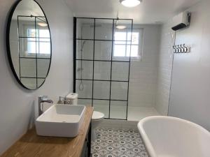 Maisons de vacances Bretagne maison proche de la mer de 4 a 8 personnes : photos des chambres