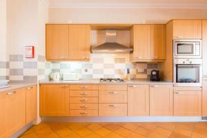 T2 vista mar piscina Praia del Rey Óbidos B10