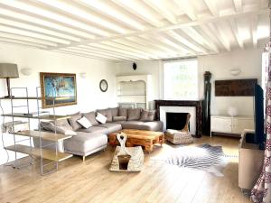 Villas Grande maison proche Paris : photos des chambres