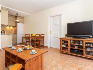 Apartment Llevant by Interhome