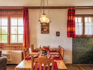 Apartment Chamois AZ1 by Interhome