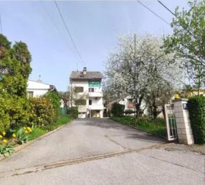 Mirna noć, soba s 2 odvojena kreveta - Čučerje