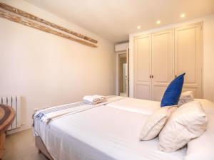 Apartment Albers Sea Views by Interhome