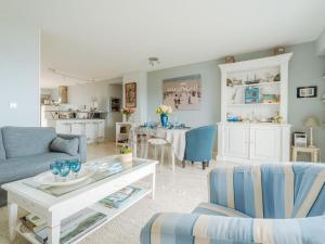 Appartements Apartment Le Parc de La Ronceray 7 - L-Horizon by Interhome : photos des chambres