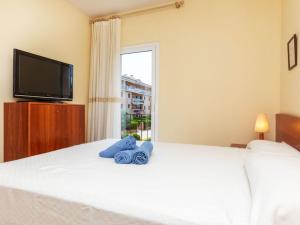 Holiday Home Port Pals Beach by Interhome