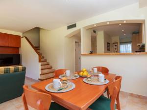 Holiday Home Port Pals Beach by Interhome