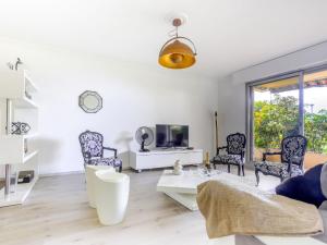 Apartment Les Balcons dEze-3 by Interhome