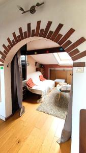 Appartements Coquet 2 pieces sous les toits : photos des chambres