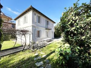 Apartment Ginevra by Interhome