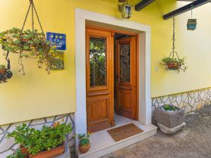 Holiday Home Andrea by Interhome