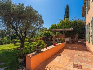 Maisons de vacances Holiday Home Le Clos du Pierredon by Interhome : photos des chambres