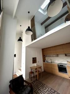 Elegant loft-duplex pour 23 personnes