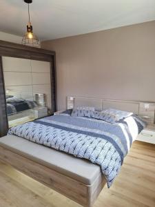 Maisons de vacances Maison individuelle, 10 minutes de Colmar 4 chambres - 8 personnes - 2 sdb : photos des chambres