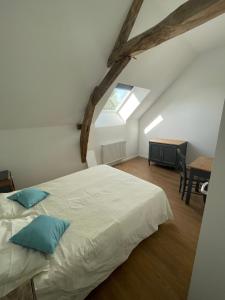 B&B / Chambres d'hotes La Marchanderie : photos des chambres