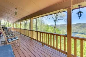 Rustic Topton Cabin with Game Room and Private Hot Tub - Topton