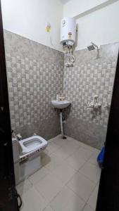 Kartik Homestay with Kitchen